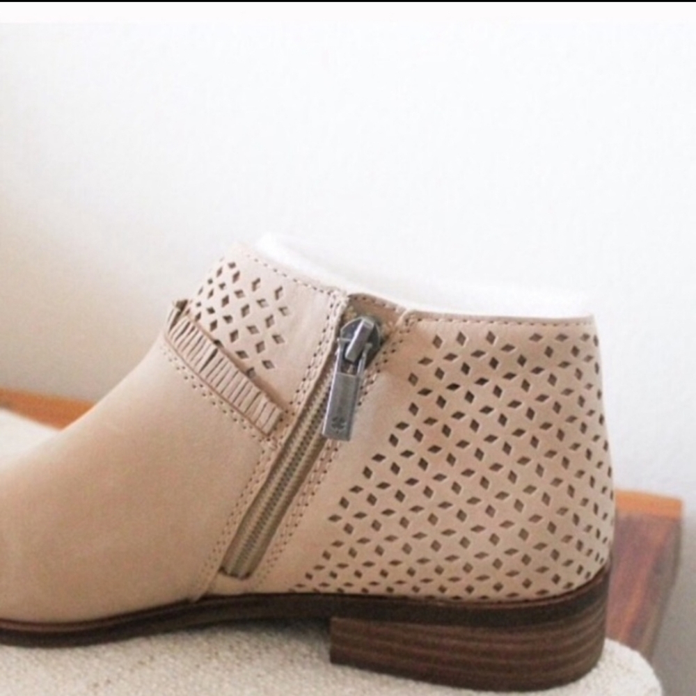 NWT Lucky Brand Ankle Fringe Booties Shoes - Picture 6 of 6